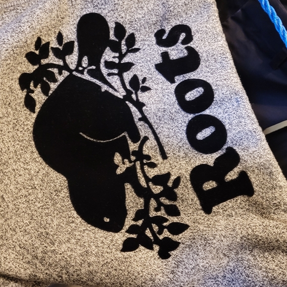 ROOTS GRAY HEATHER HOODIE MEN'S US SIZE MEDIUM LIKE NEW BARELY WORE "USED ITEM" - Picture 3 of 5